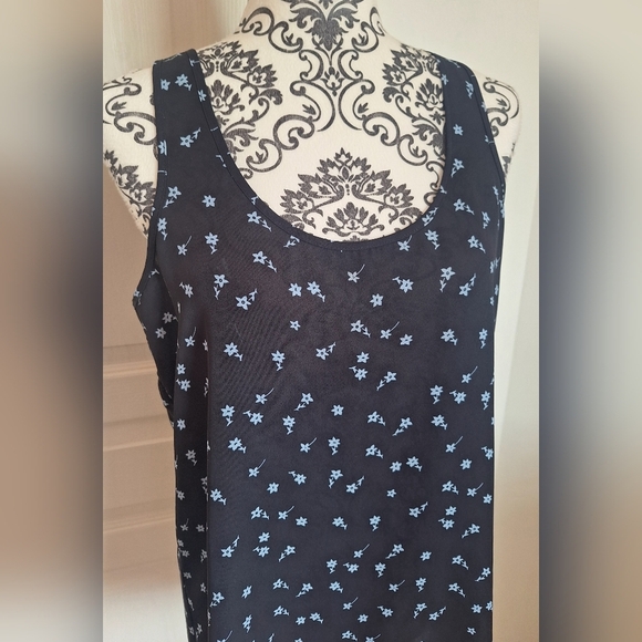 Ricki's size M black sleeveless top - Picture 1 of 6